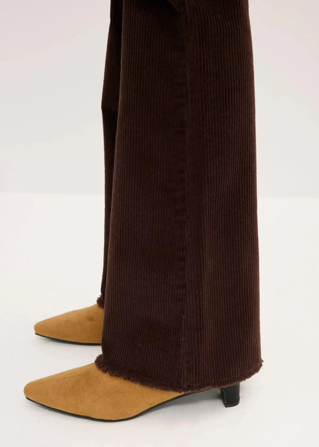 Outlet Ausgestellte Cordhose Damen Hosen