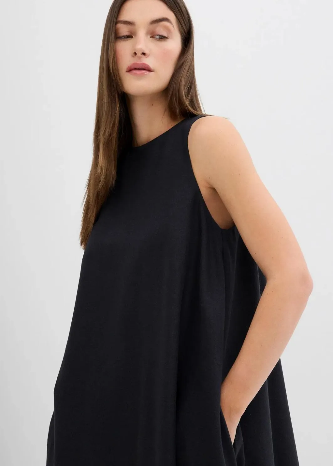 Clearance Ausgestelltes Midikleid aus Viskose-Mix Damen Kleider
