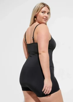 Damen bonprix Nachhaltigere Materialien|Bademode·Badeanzüge|Badeanzug mit Bein