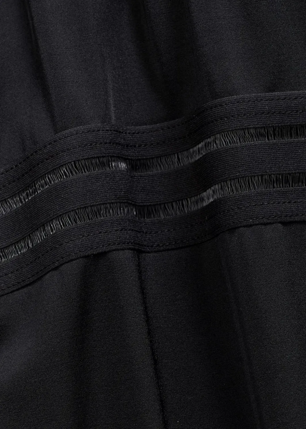 Damen bonprix Nachhaltigere Materialien|Badeanzüge|Badeanzug mit transparentem Einsatz