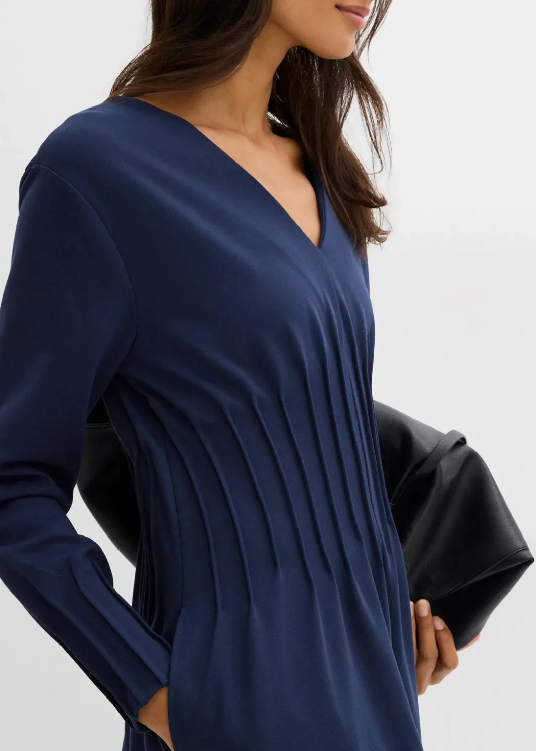 Damen bonprix Kleider|Bekleidung·Pullover & Strickjacken|Bequemes Kleid mit Zierfalten aus Viskose-Mix