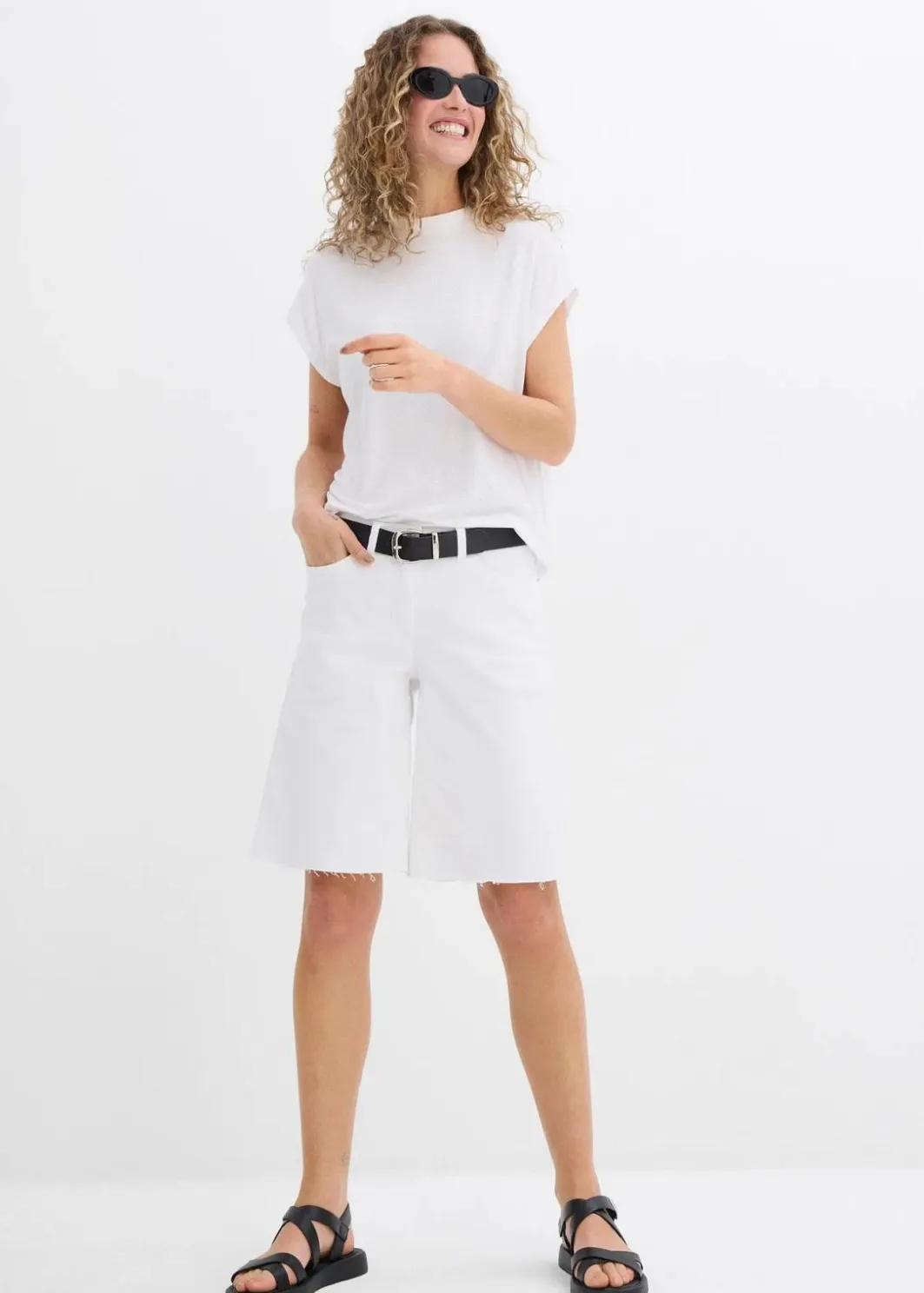 Damen bonprix Bekleidung·Outdoorbekleidung|Bekleidung·Kleider|Bermuda mit offener Saumkante