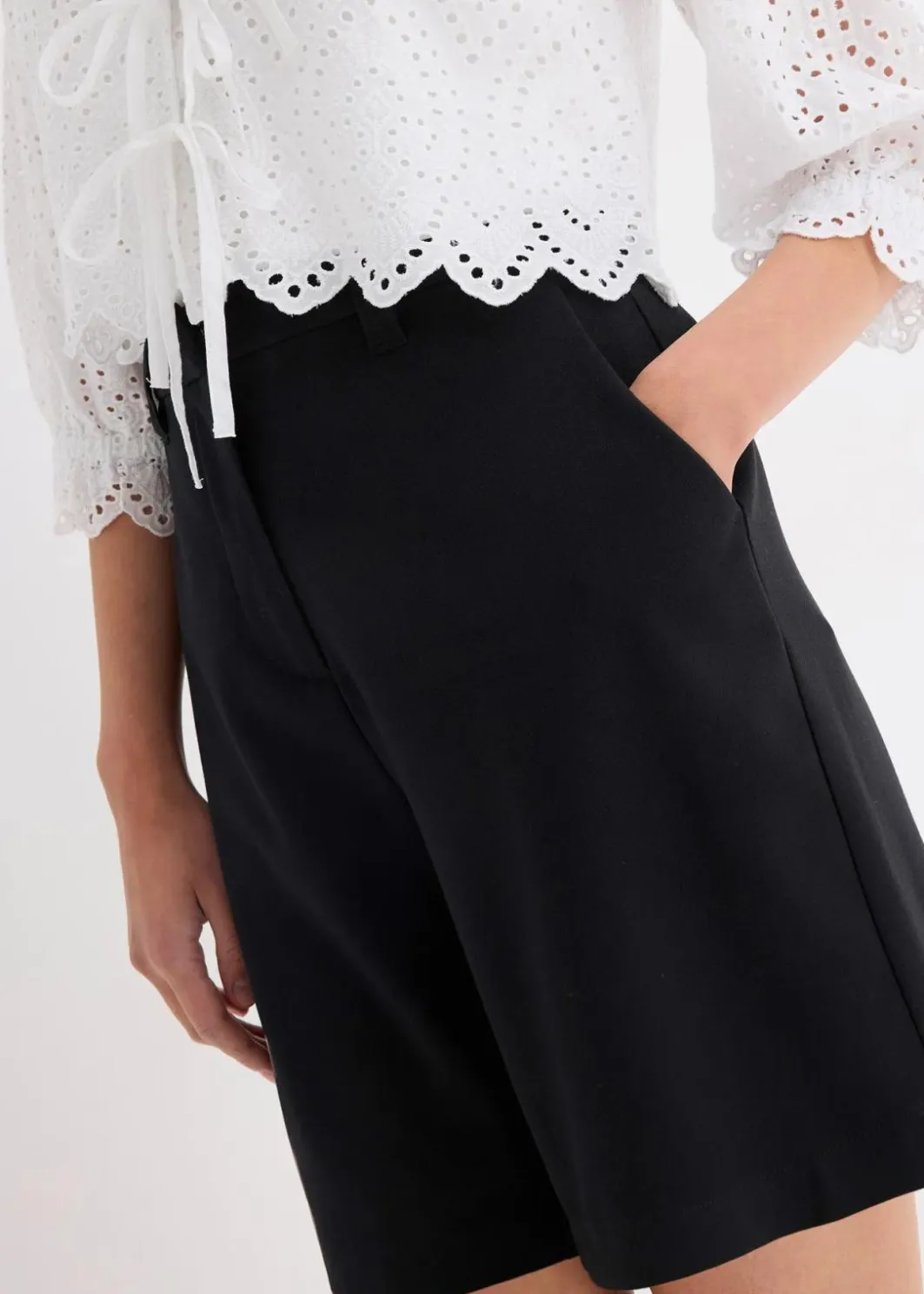 Best Bermuda Shorts mit Abnähern Damen Bekleidung·Outdoorbekleidung|Bekleidung·Kleider