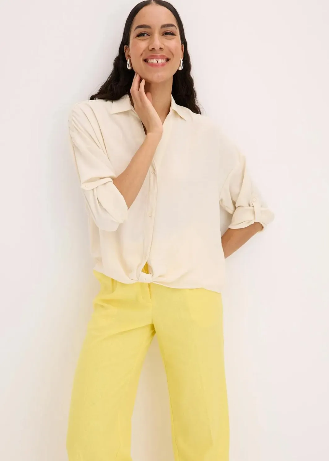 Discount Bluse aus leichtem Crêpe Damen Blusen & Tuniken|Bekleidung·Jacken & Mäntel