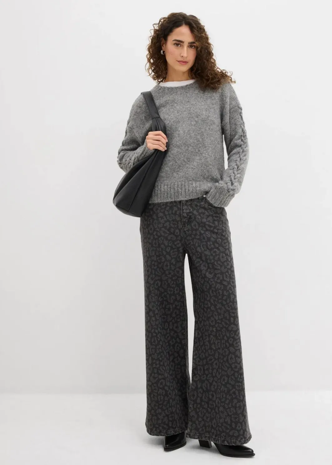Damen bonprix Bekleidung·Umstandsmode|Bekleidung·Jeans|Boxy-Pullover mit geflochtenen Ärmeln