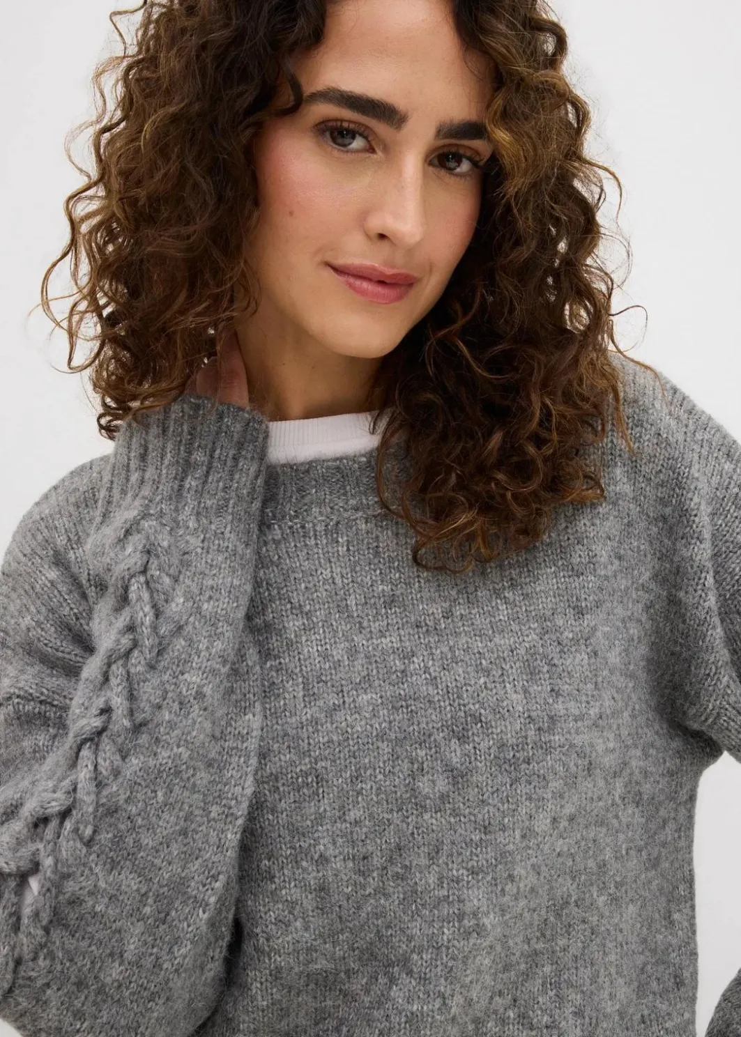 Damen bonprix Bekleidung·Umstandsmode|Bekleidung·Jeans|Boxy-Pullover mit geflochtenen Ärmeln