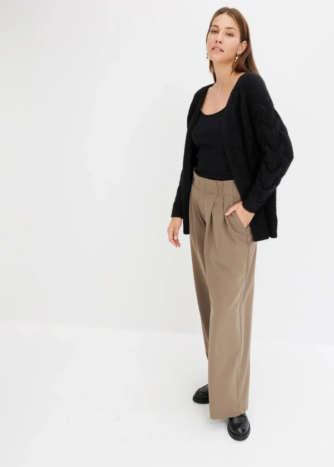 Damen bonprix Bekleidung·Kleider|Hosen|Bundfaltenhose