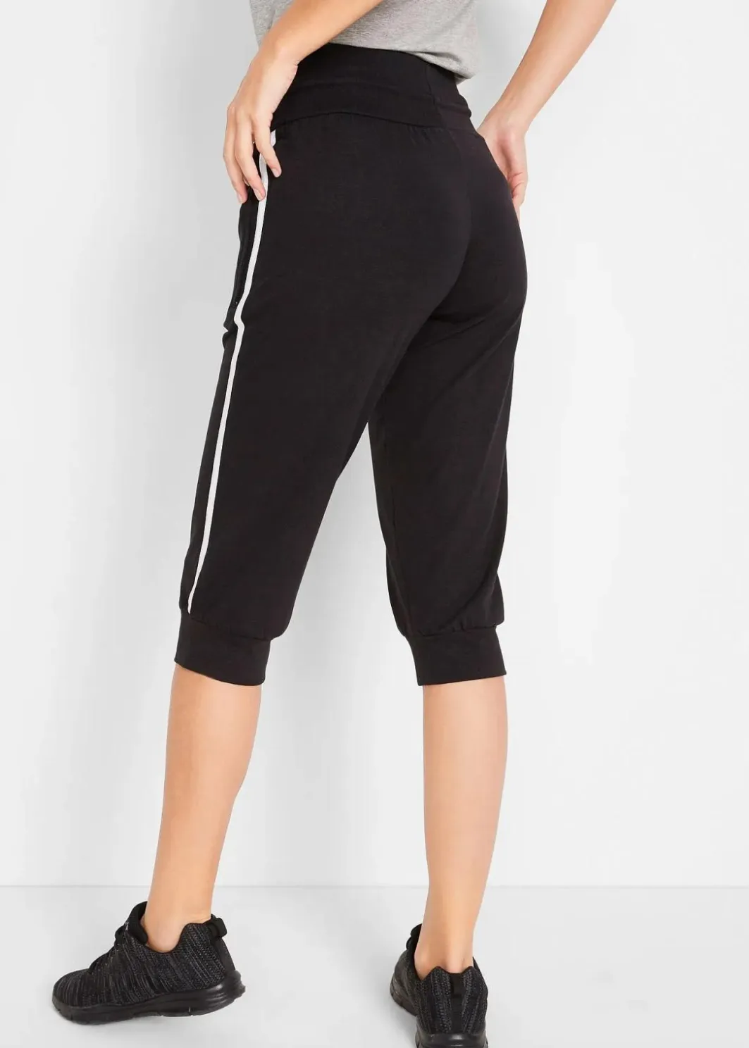 Online Capri-Hose Damen Bekleidung·Sweat|Bekleidung·Kleider