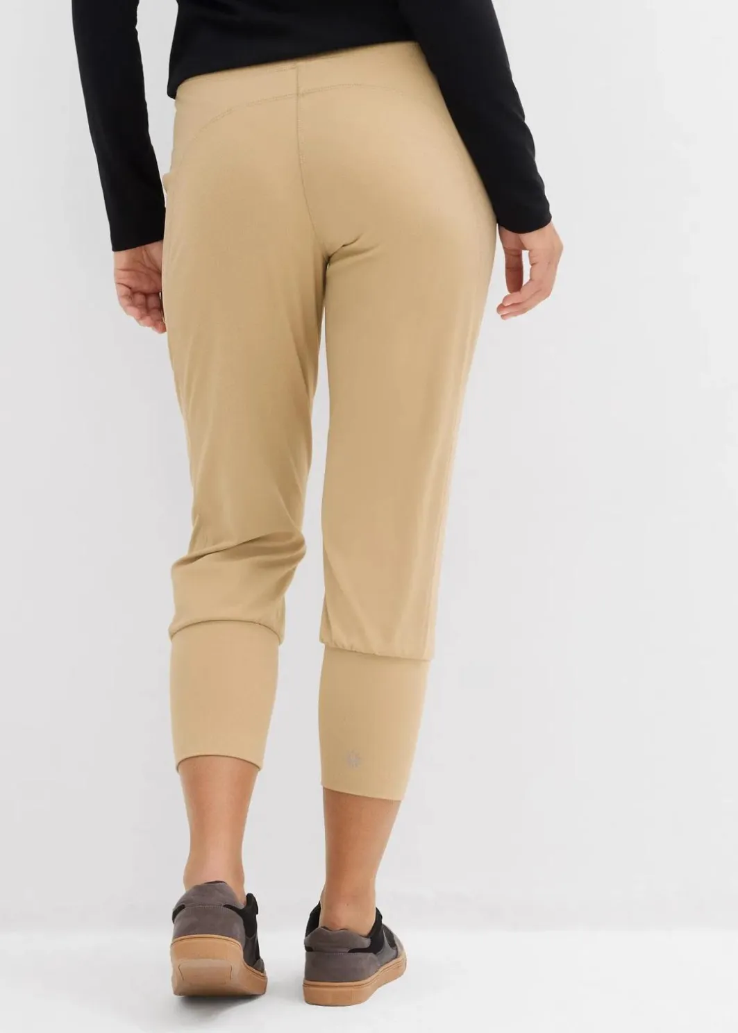 Capri-Hose aus softem Material Damen Bekleidung·Kleider|Hosen