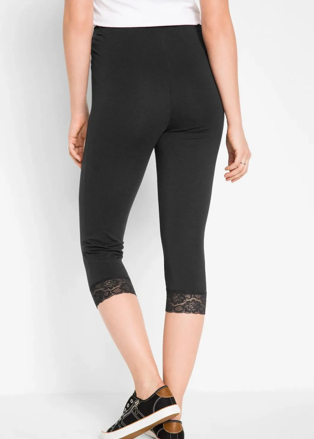 Damen bonprix Hosen|Capri-Leggings mit Spitzendetail
