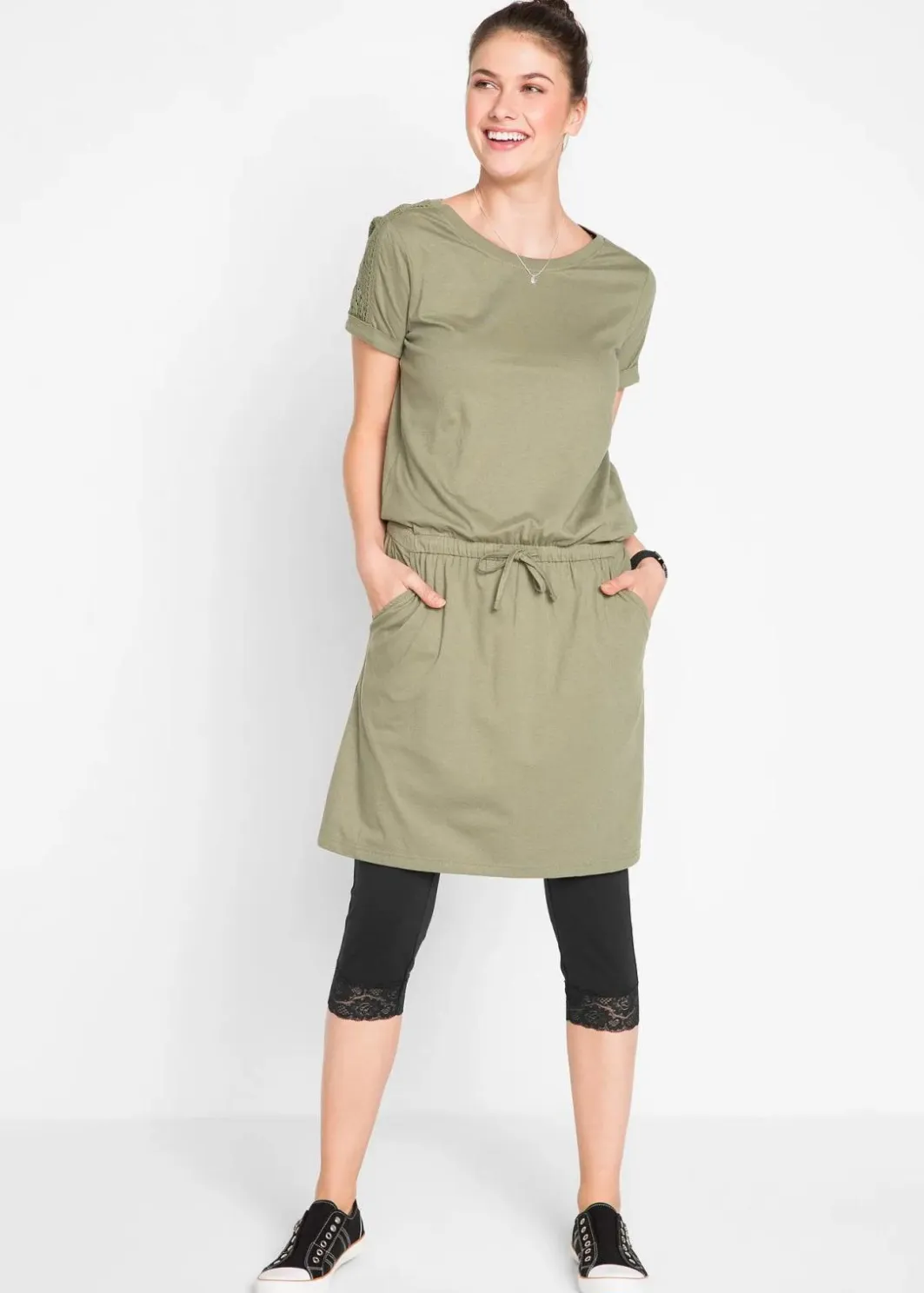 Damen bonprix Hosen|Capri-Leggings mit Spitzendetail