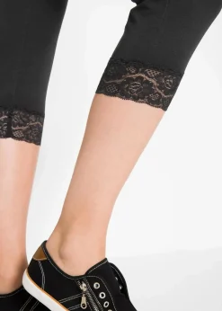 Damen bonprix Hosen|Capri-Leggings mit Spitzendetail