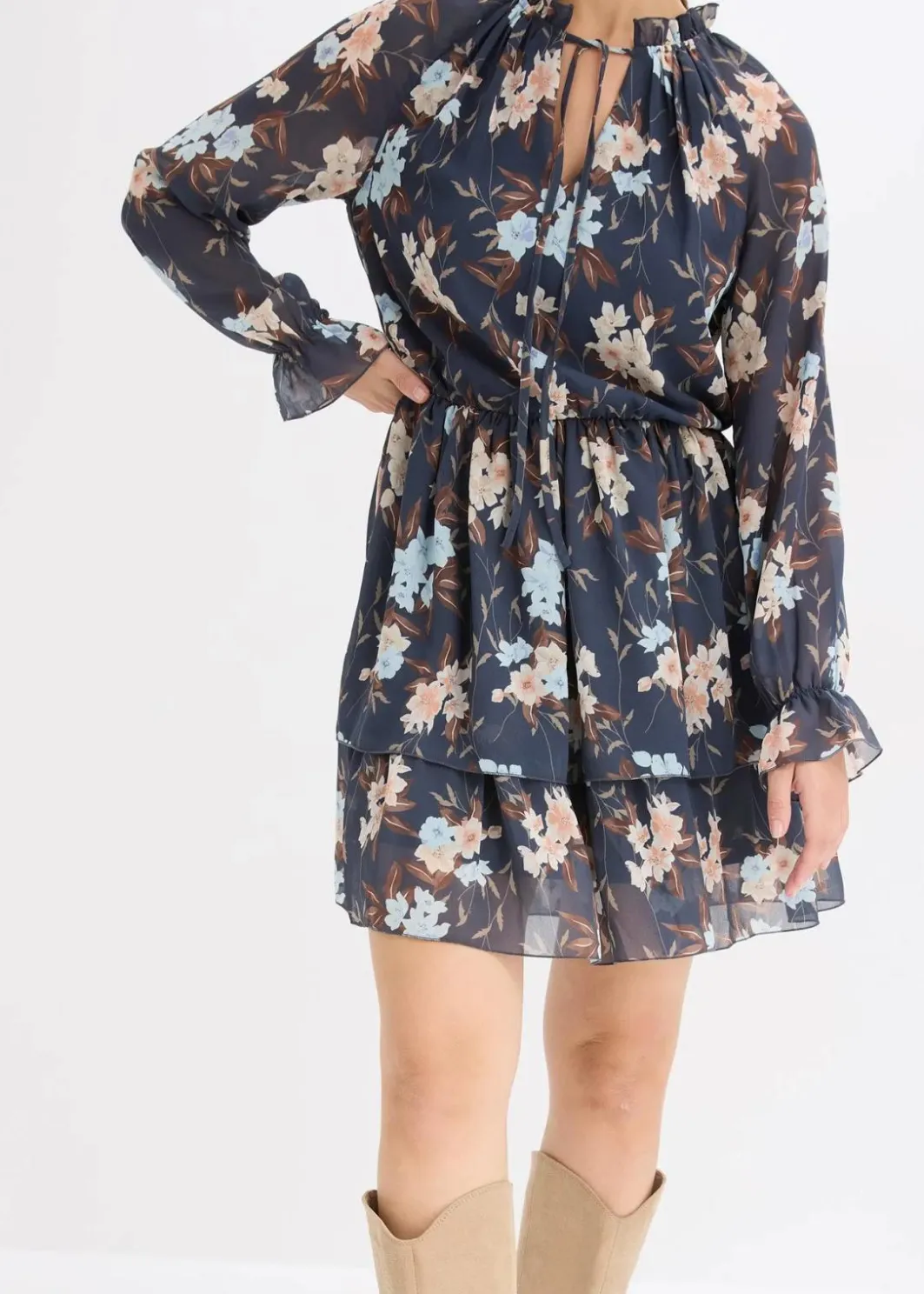 Damen bonprix Bekleidung·Pullover & Strickjacken|Nachhaltigere Materialien|Chiffonkleid