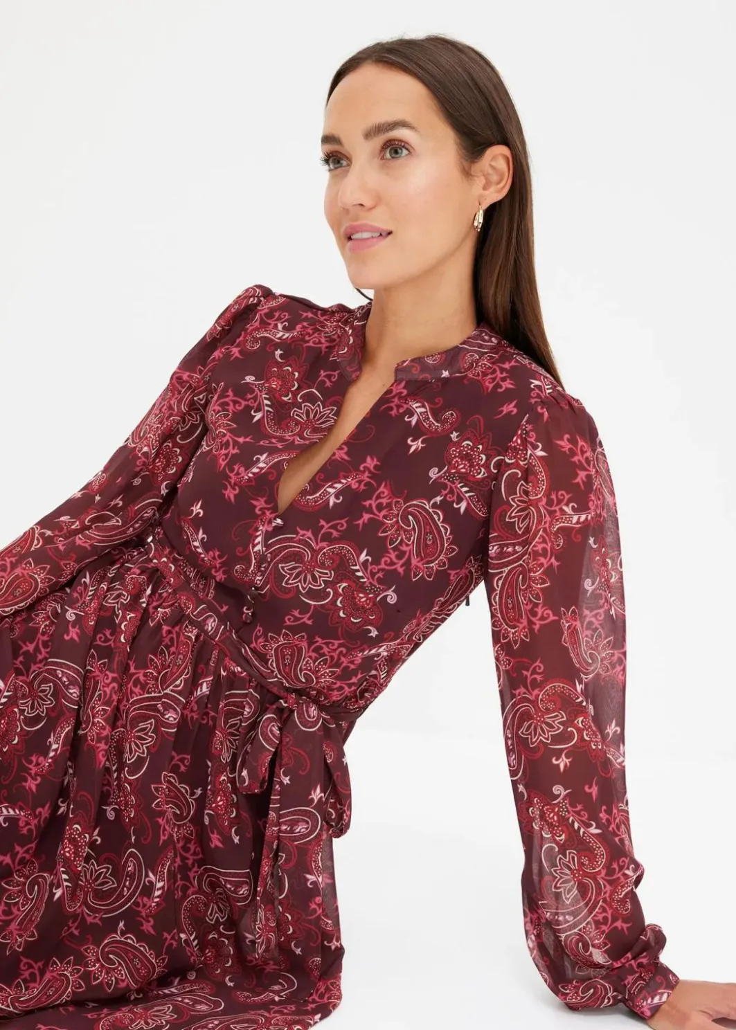 Damen bonprix Bekleidung·Pullover & Strickjacken|Nachhaltigere Materialien|Chiffonkleid