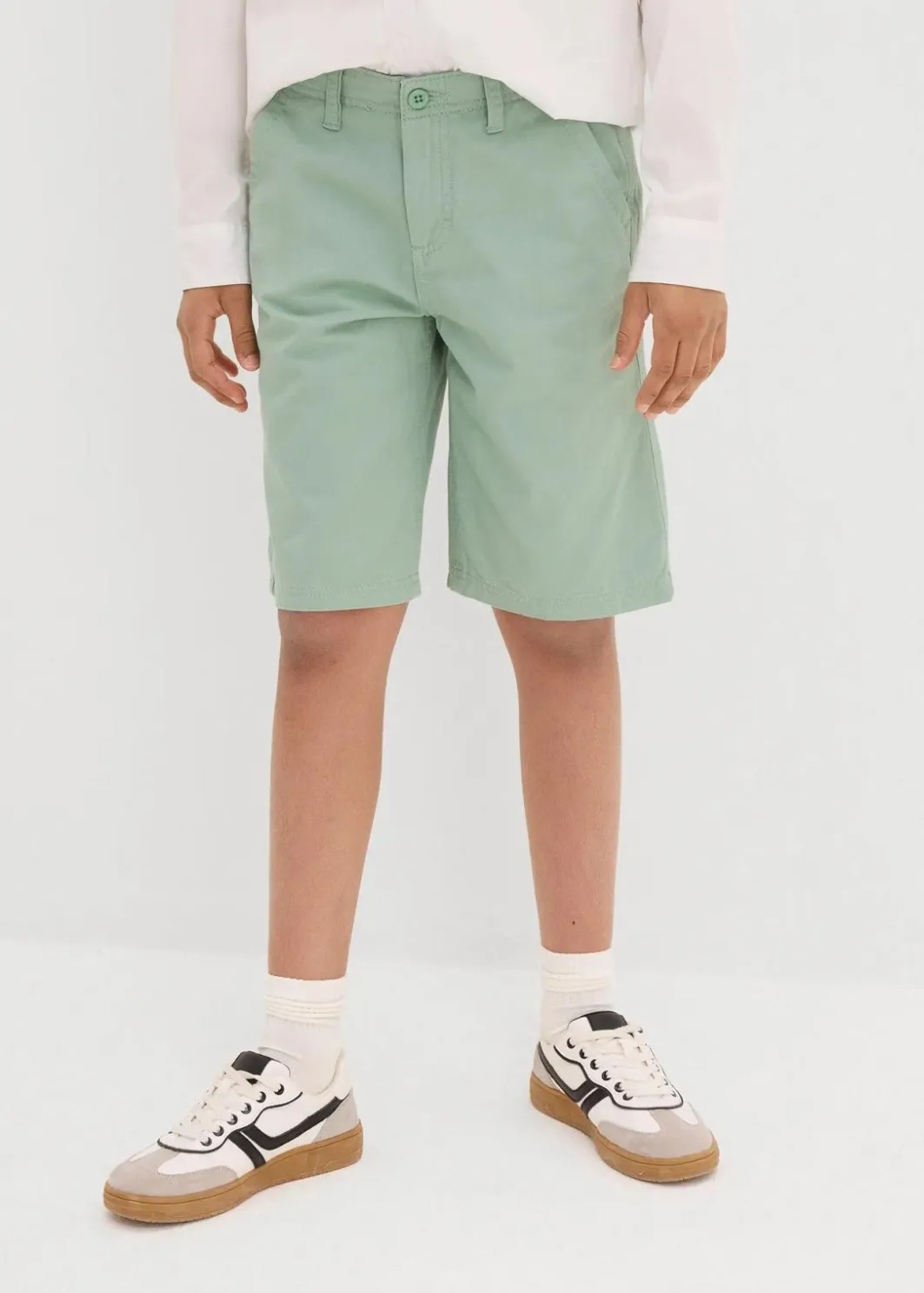 Kinder bonprix Jungen 9-16 Jahre·Shorts|Chino-Bermuda aus reiner Baumwolle mit verstellbarem Bund, Regular Fit