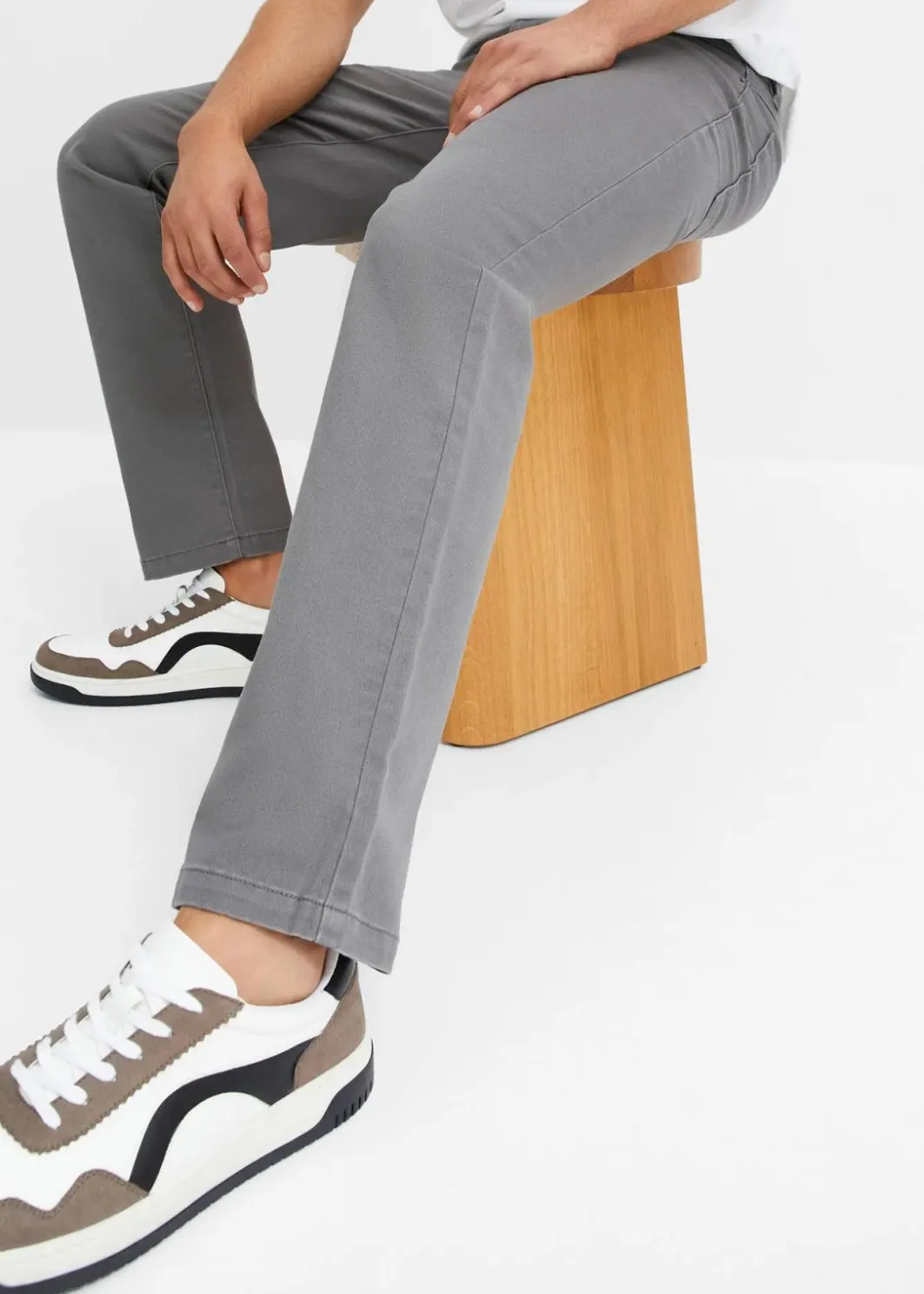 Online Classic Fit Stretch-Hose, Straight Herren Hosen|Basics