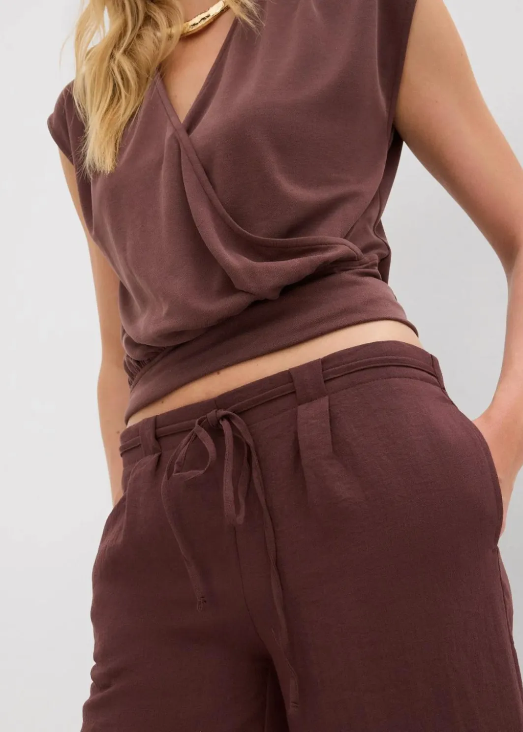 Best Culotte aus fließendem Viskose-Mix Damen Bekleidung·Kleider|Hosen