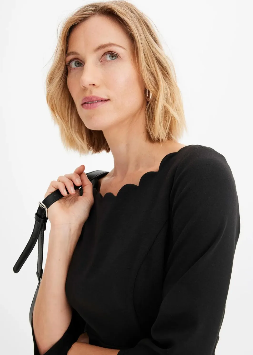 Hot Etuikleid aus Punto di Roma Damen Kleider|Bekleidung·Pullover & Strickjacken