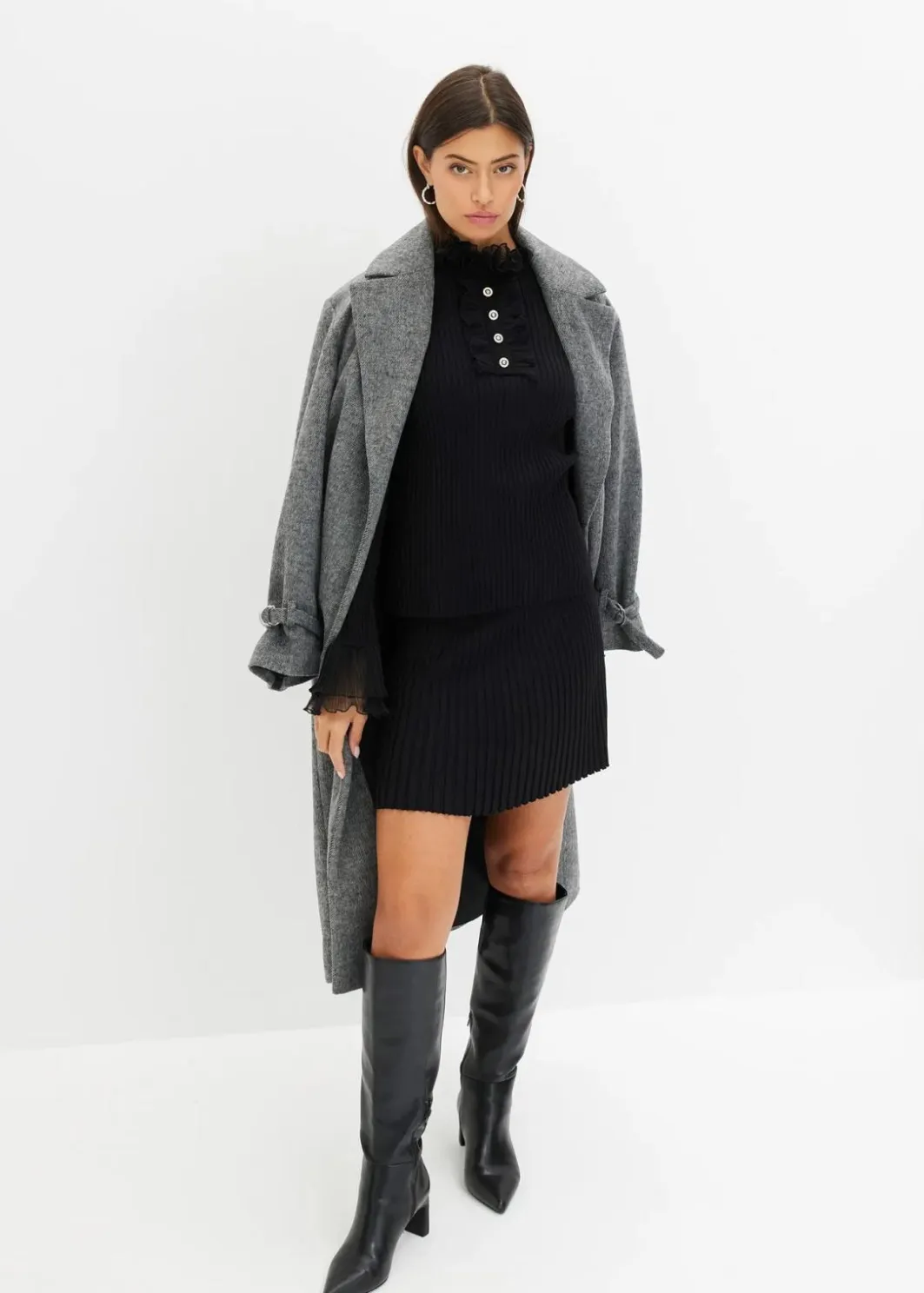 Feinstrick-Shirt mit Chiffon-Volants Damen Nachhaltigere Materialien|Shirts & Tops