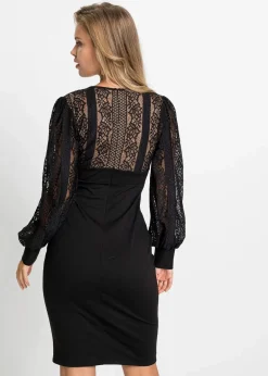 Hot Figurbetontes Midikleid mit Spitze Damen Bekleidung·Pullover & Strickjacken|Kleider