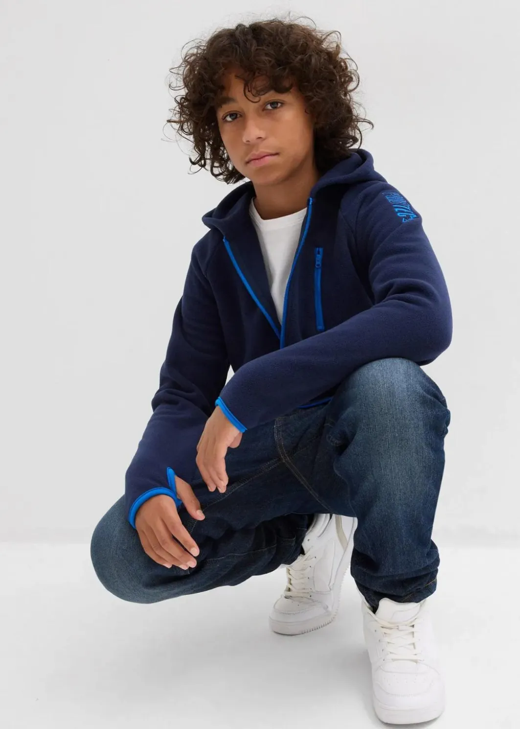 Outlet Fleecejacke mit Kontrastdetails Kinder Jungen 9-16 Jahre·Bademode|Jungen 9-16 Jahre·Jacken & Outdoor