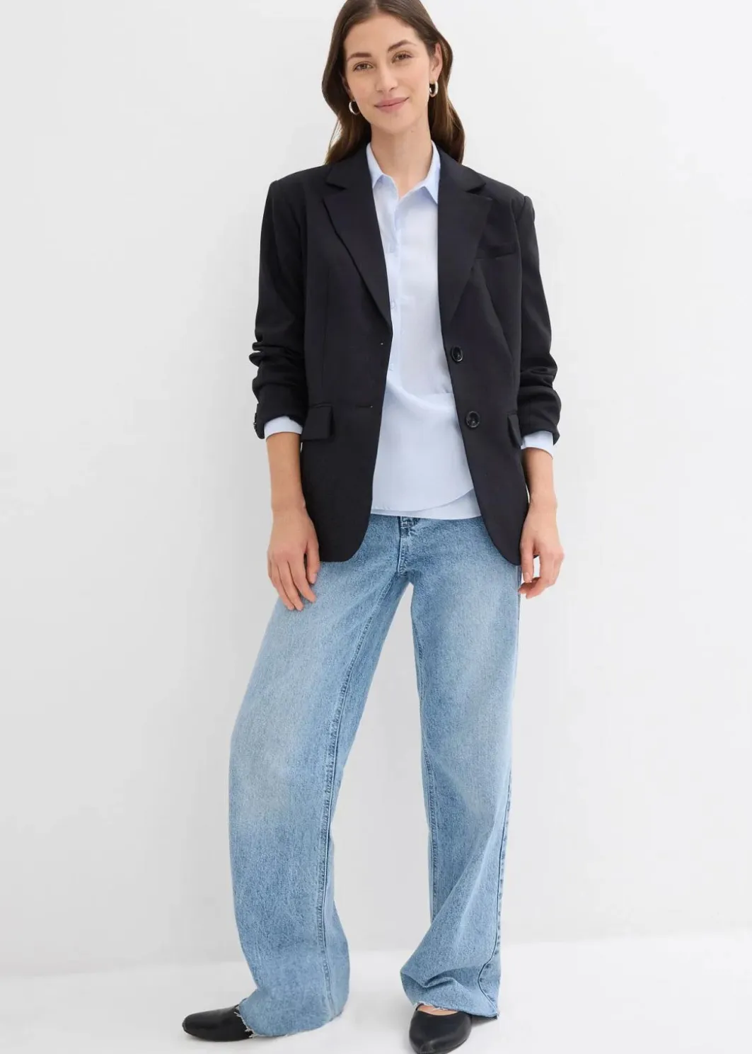 Discount Hemdbluse aus fließendem Satin Damen Bekleidung·Jacken & Mäntel|Blusen & Tuniken