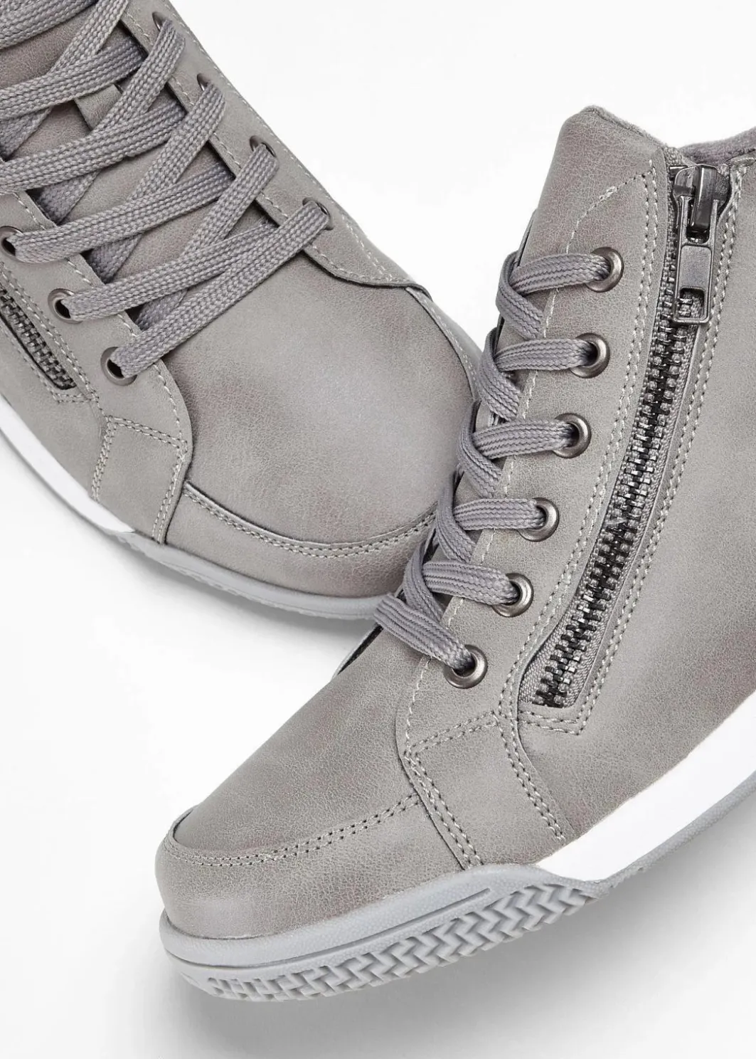 Damen bonprix Gefütterte Winterschuhe|Sneaker|High-Top-Sneaker mit Reißverschluss