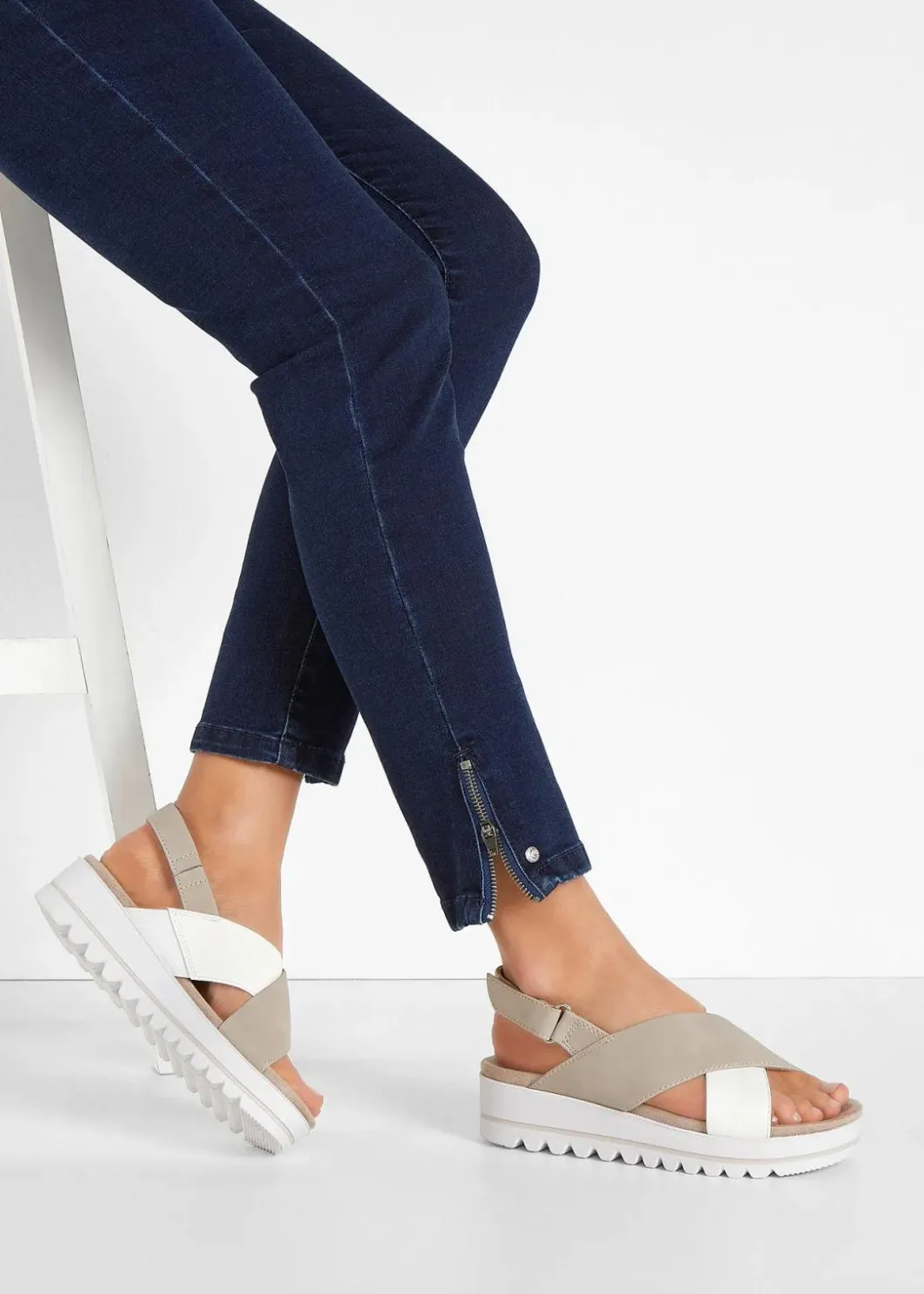 Hot Komfort-Plateau-Sandalen in bequemer Weite Damen High Heels|Komfortschuhe