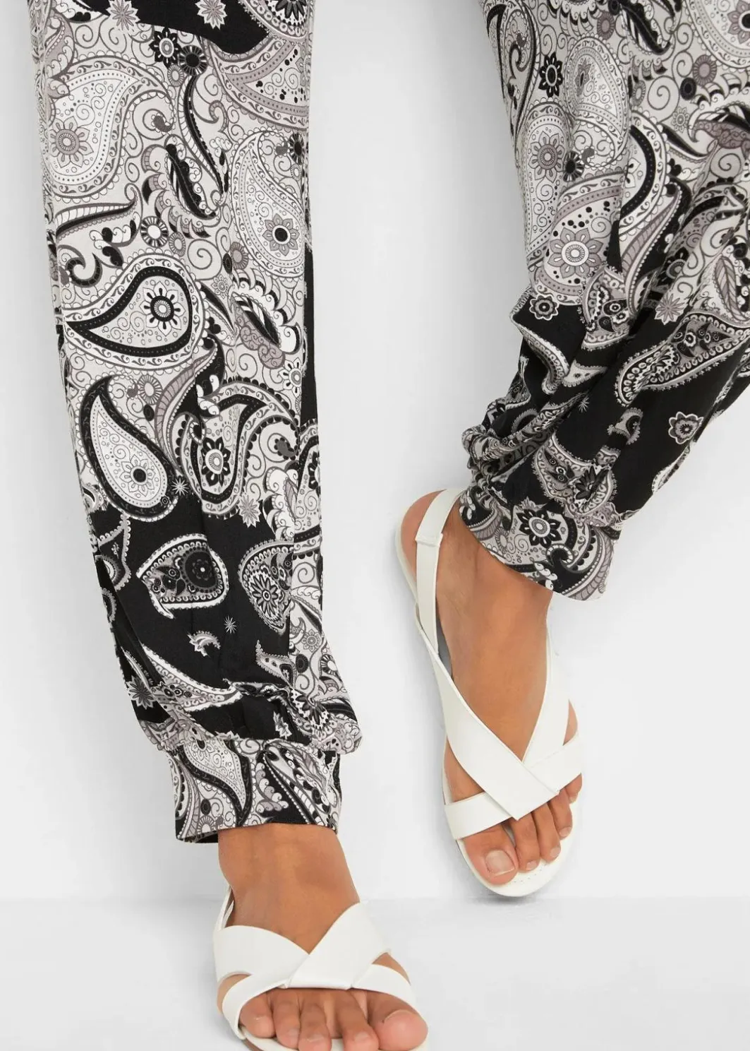 New Jersey-Haremshose aus fließendem Viskose-Mix Damen Bekleidung·Kleider|Hosen