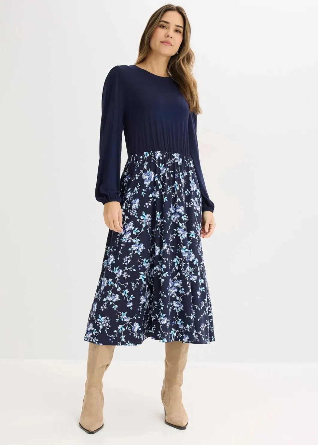 Clearance Jerseykleid aus Viskose-Mix Damen Bekleidung·Pullover & Strickjacken|Kleider