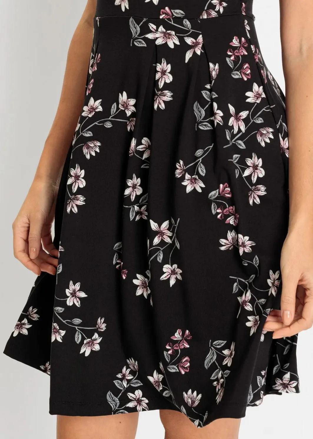 Clearance Jerseykleid aus Viskose-Mix Damen Kleider|Nachhaltigere Materialien