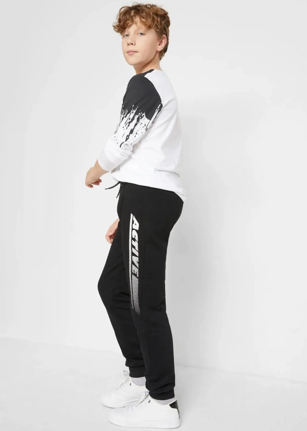 Kinder bonprix Jungen 9-16 Jahre·Bademode|Jungen 9-16 Jahre·Hosen|Jogginghose aus weichem Baumwoll-Mix