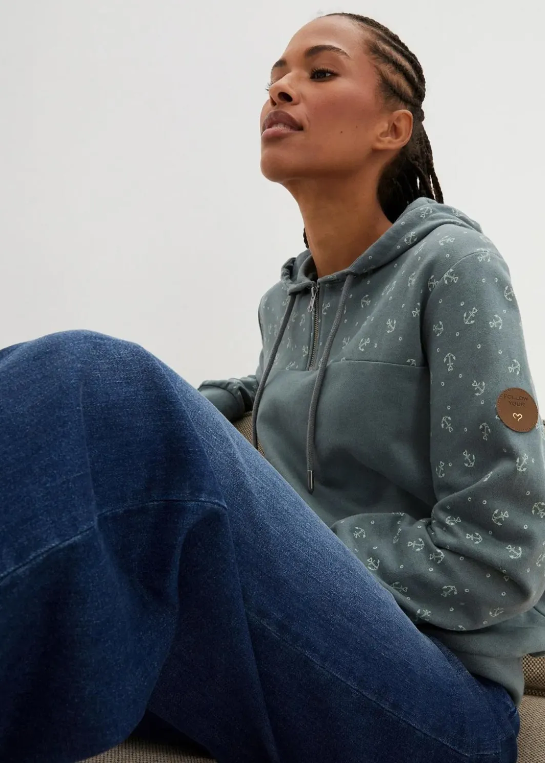 Damen bonprix Nachhaltigere Materialien|Kapuzensweatshirt mit Reißverschluss aus reiner Baumwolle
