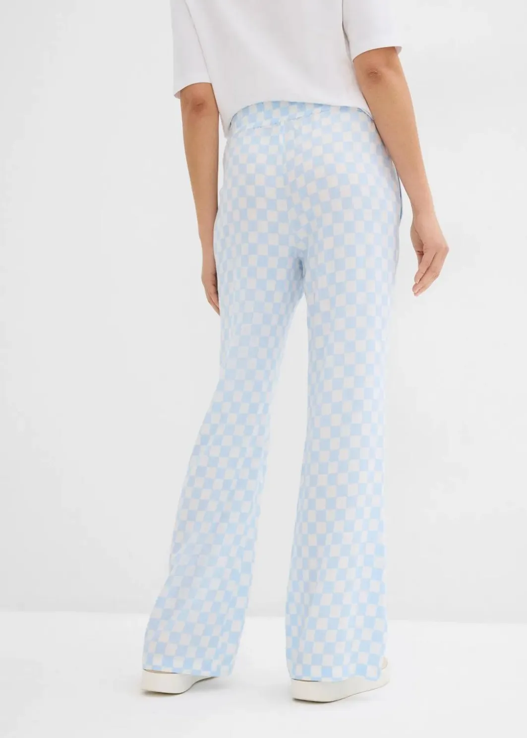 Damen bonprix Nachhaltigere Materialien|Hosen|Karierte Marlenehose aus fließender Viskose