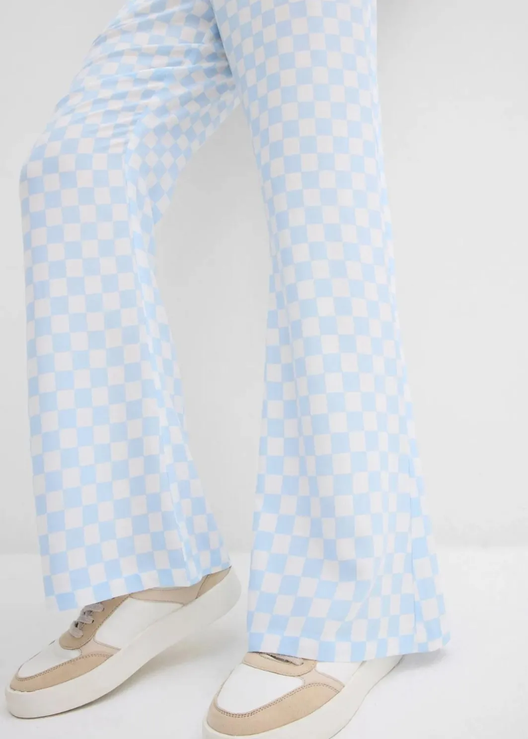 Damen bonprix Nachhaltigere Materialien|Hosen|Karierte Marlenehose aus fließender Viskose