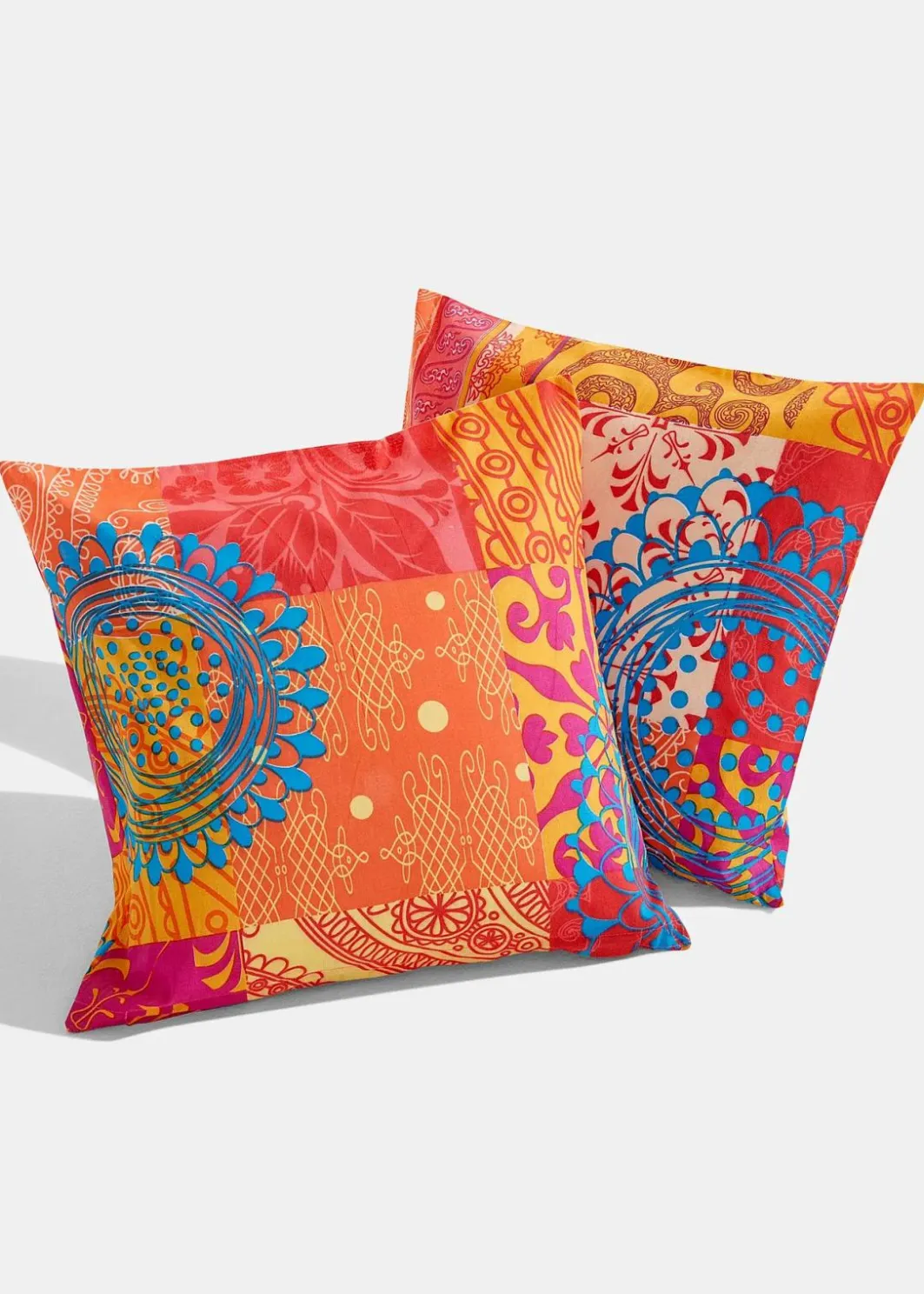 bonprix Kissen & Tagesdecken|Kissenbezüge|Kissenbezug mit Patchwork Druck (2er Pack)