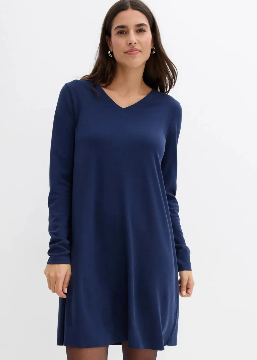 Kleid aus fließendem Viskose-Mix Damen Kleider|Bekleidung·Pullover & Strickjacken