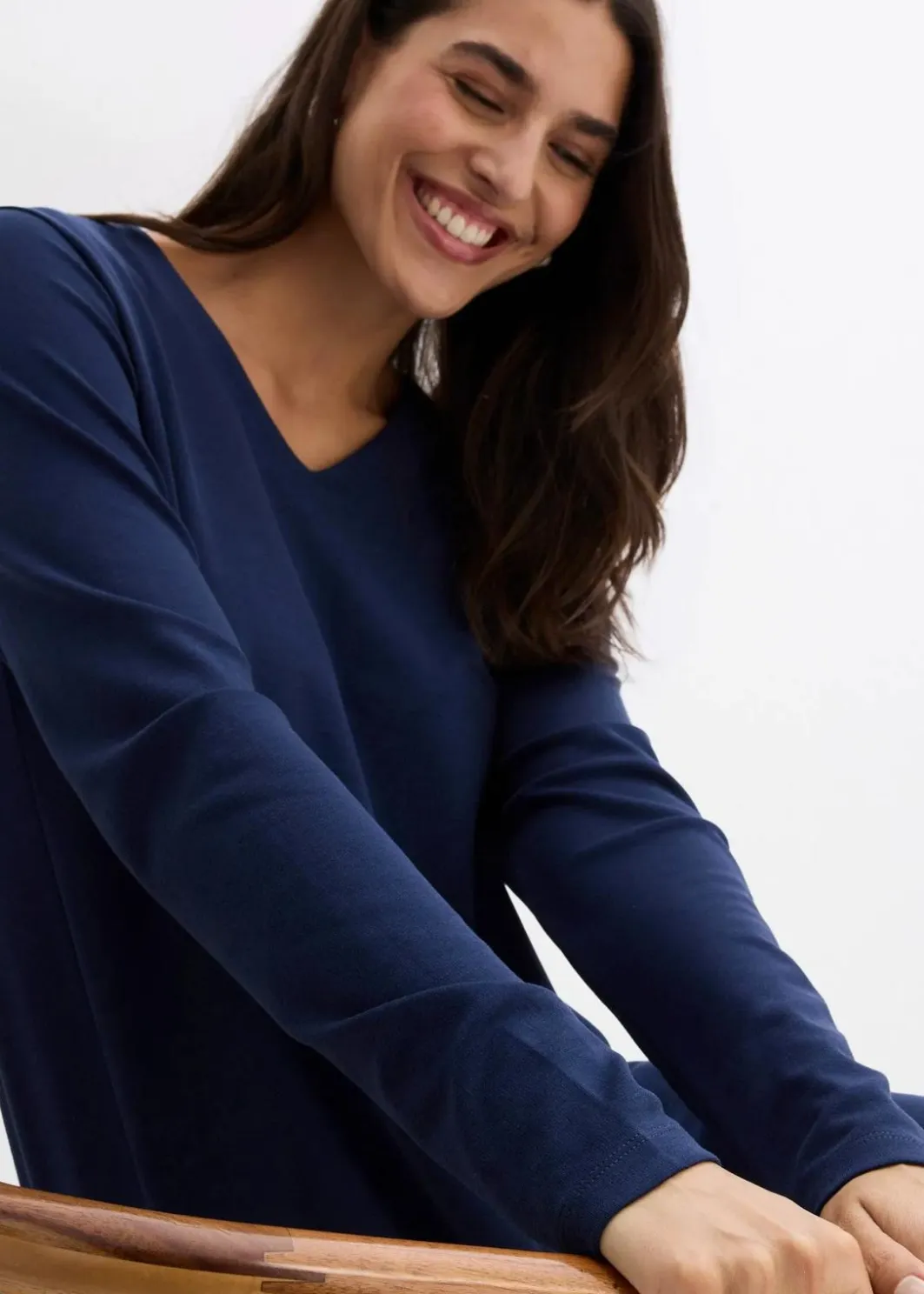 Kleid aus fließendem Viskose-Mix Damen Kleider|Bekleidung·Pullover & Strickjacken