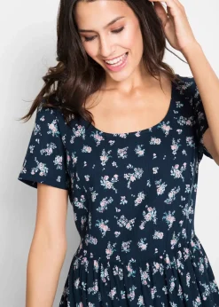 Sale Kleid mit kurzen Ärmeln Damen Bekleidung·Pullover & Strickjacken|Kleider