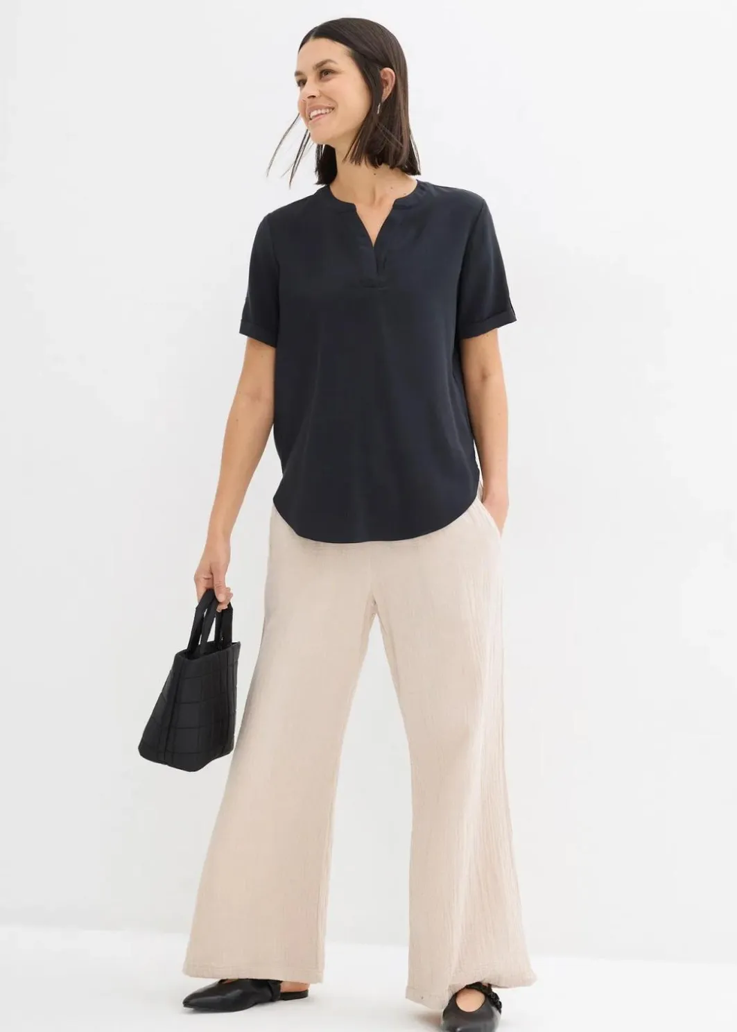 Clearance Kurzarmbluse aus festem Viskose-Mix Damen Blusen & Tuniken|Bekleidung·Jacken & Mäntel