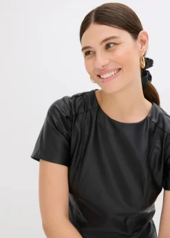 Damen bonprix Bekleidung·Pullover & Strickjacken|Nachhaltigere Materialien|Kurzes Lederimitat-Kleid