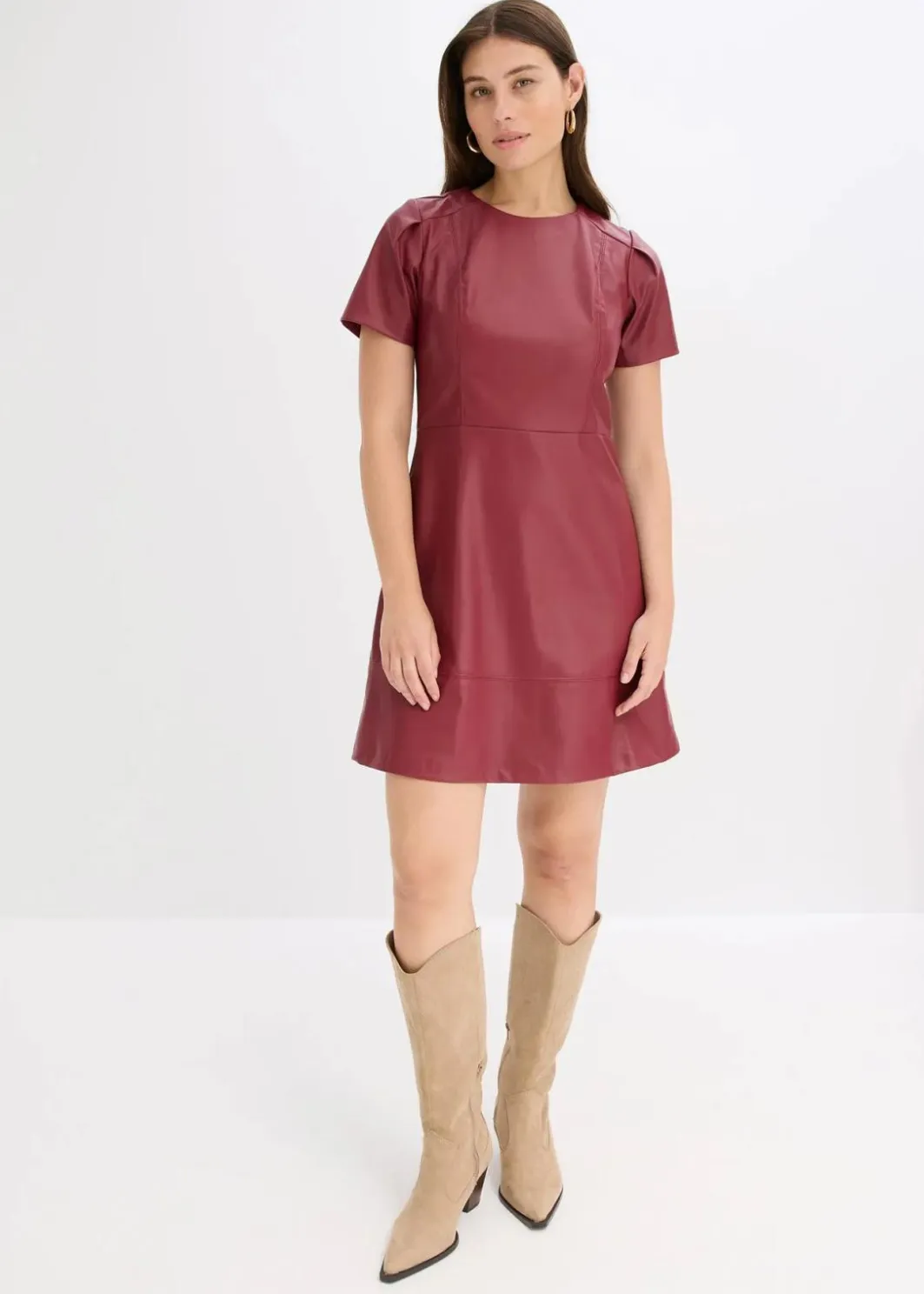 Damen bonprix Kleider|Nachhaltigere Materialien|Kurzes Lederimitat-Kleid