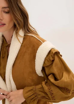 Damen bonprix Bekleidung·Hosen|Jacken & Mäntel|Lammfellimitat-Weste