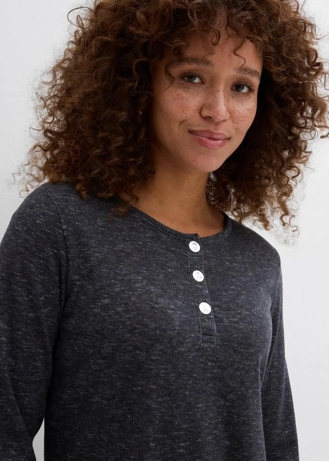 Clearance Langarmshirt mit Knopfleiste aus Baumwoll-Mix Damen Shirts & Tops