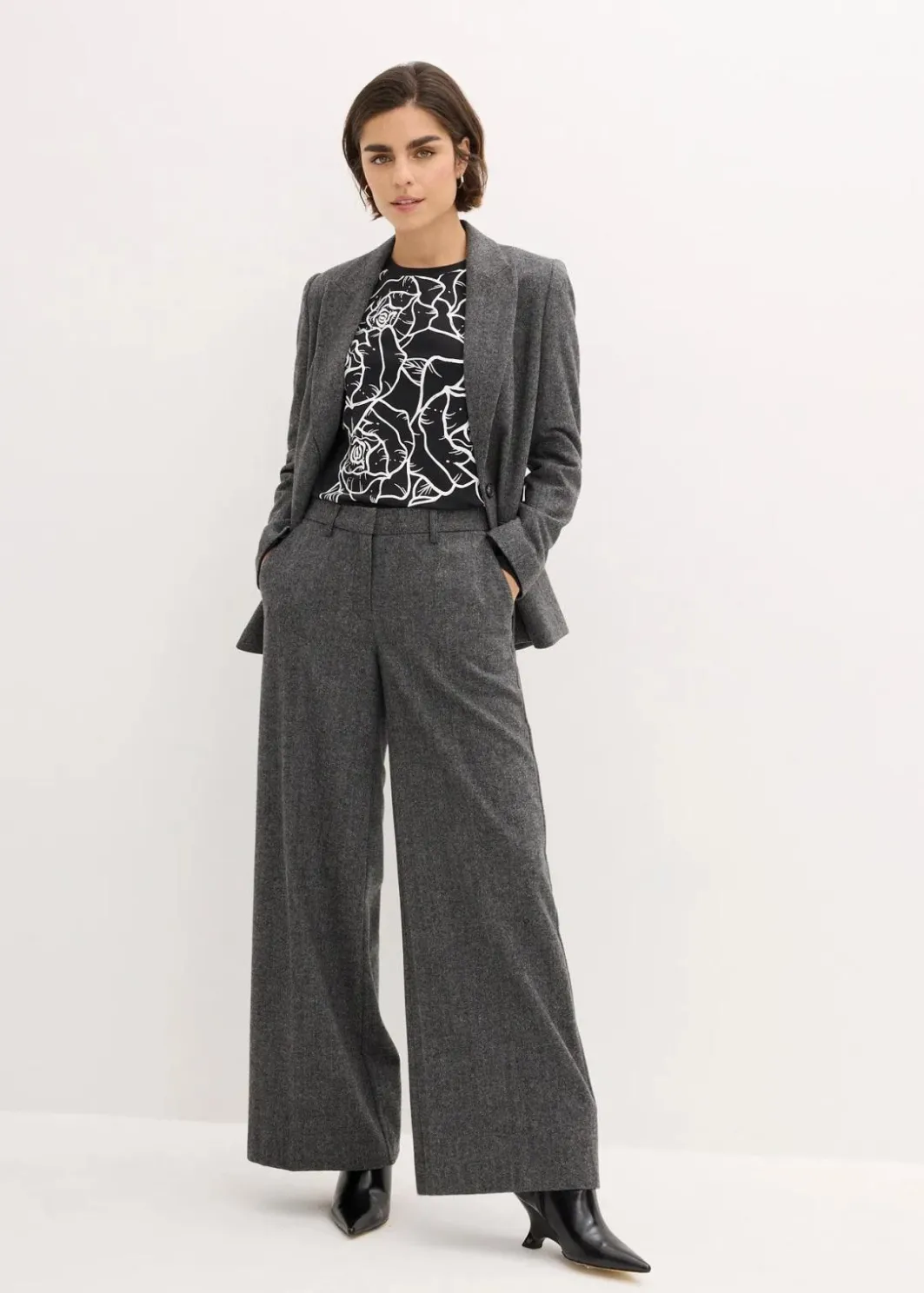 Damen bonprix Shirts & Tops|Langarmshirt mit Rosendruck