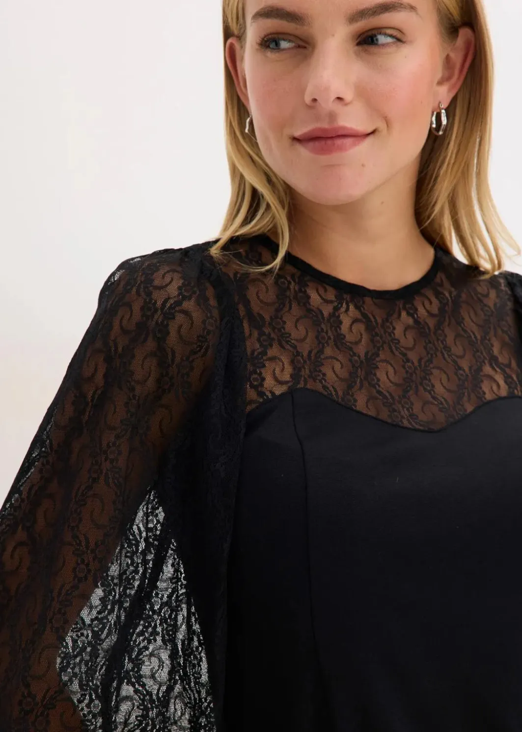 Damen bonprix Shirts & Tops|Langarmshirt mit Spitze