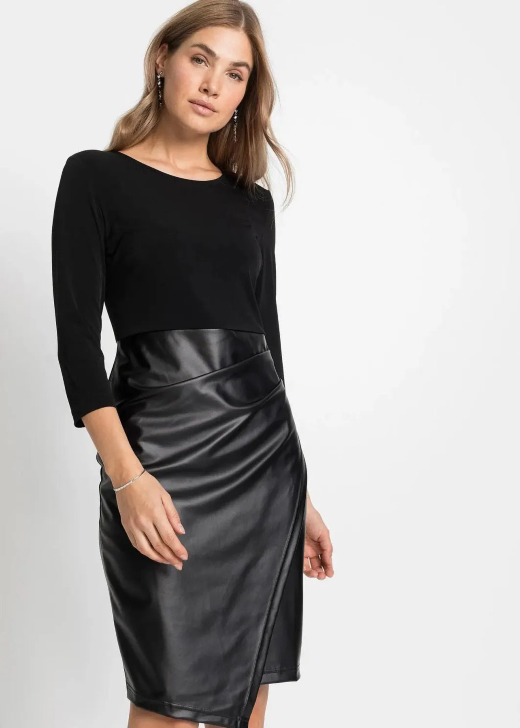 Damen bonprix Kleider|Bekleidung·Pullover & Strickjacken|Lederimitat-Kleid mit Jersey-Oberteil