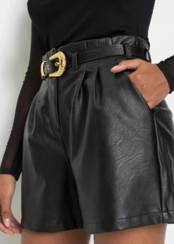 Outlet Lederimitat-Shorts mit Gürtel Damen Shorts|Hosen