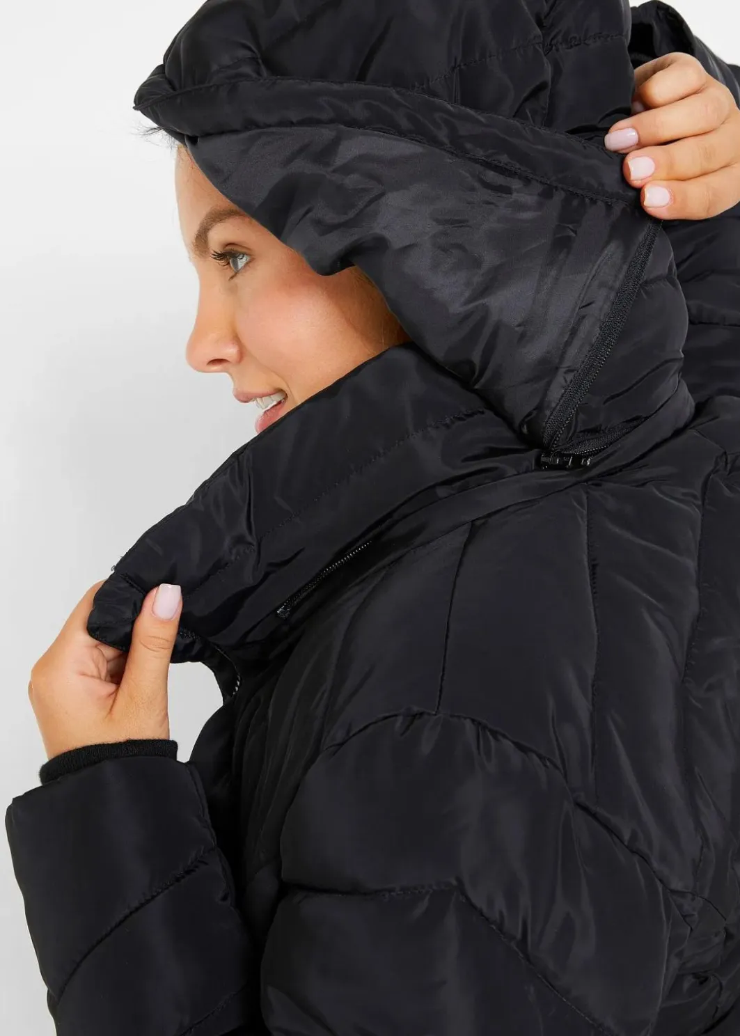 Damen bonprix Bekleidung·Hosen|Jacken & Mäntel|Leichte Steppjacke mit abnehmbarer Kapuze