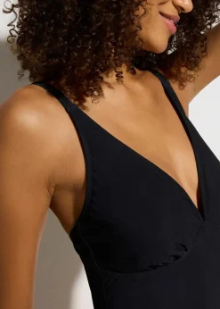 Damen bonprix Nachhaltigere Materialien|Shapewear|Light Shape-Badeanzug mit V-Ausschnitt